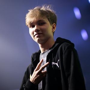 己抓住机会 己抓住机会