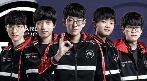 梅德韦杰夫 梅德韦杰夫