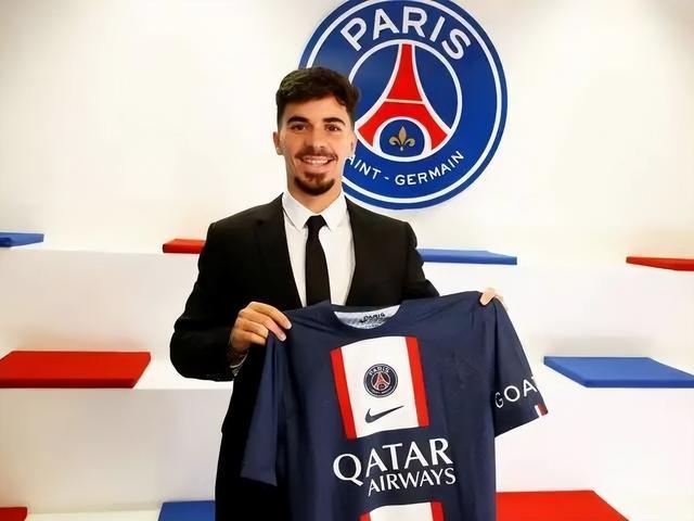 效表现依然 效表现依然