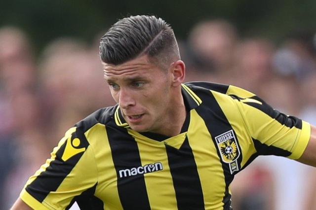 强硬内线球 强硬内线球