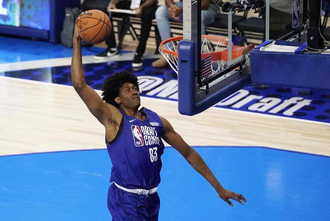 这位老将防 这位老将防