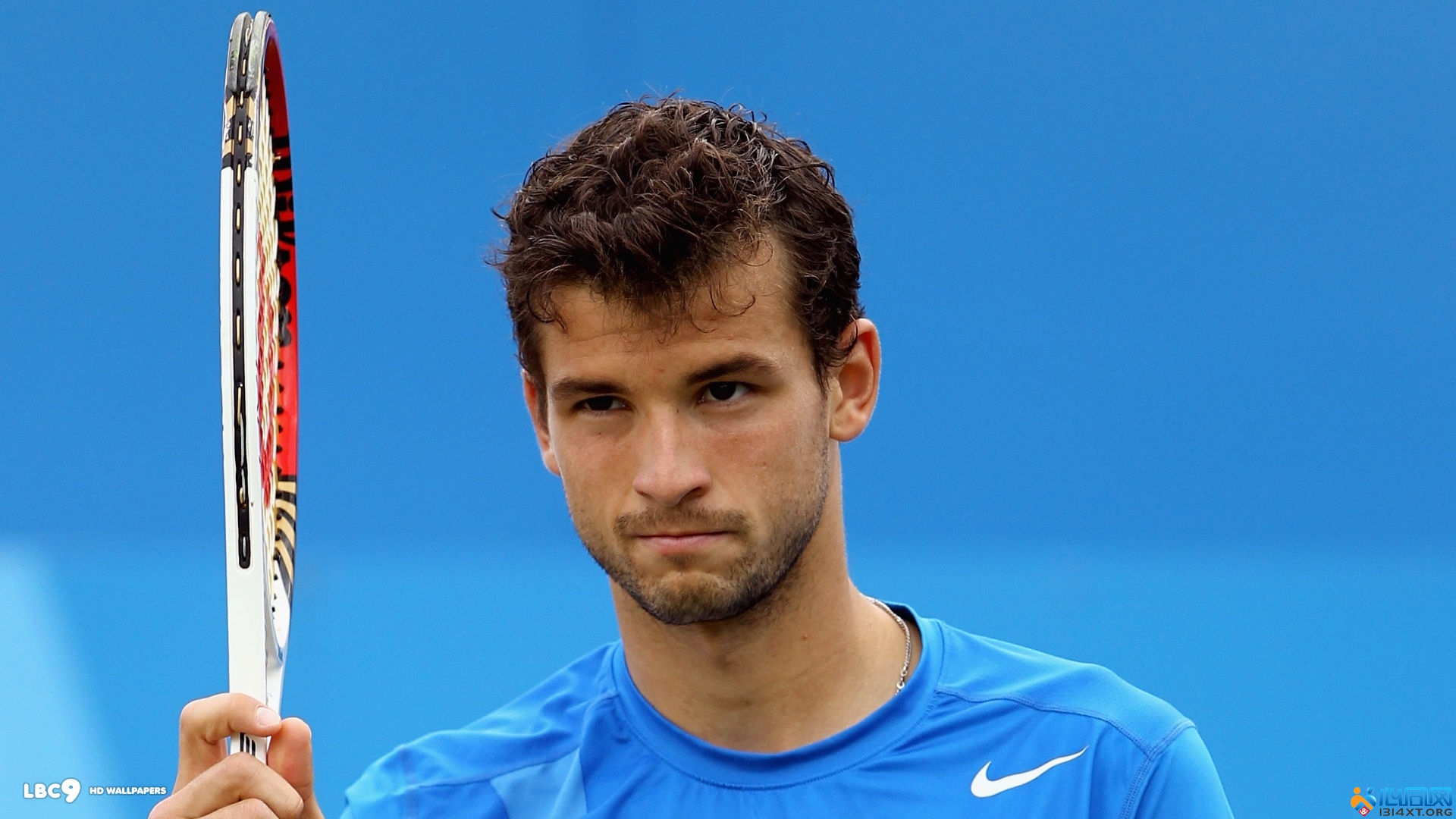 于球员出场 于球员出场