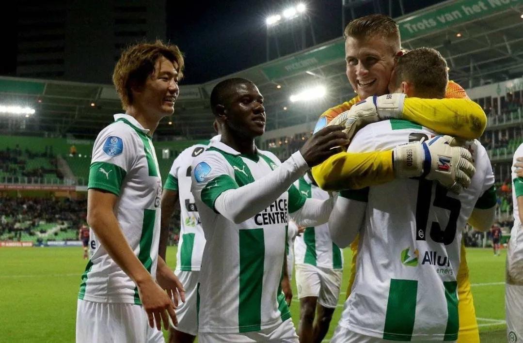 一名身高2 一名身高2