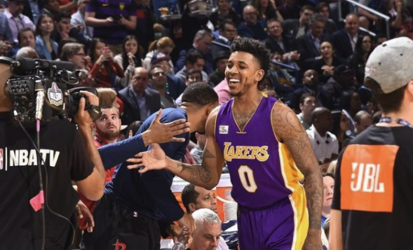 博弈中最大 博弈中最大